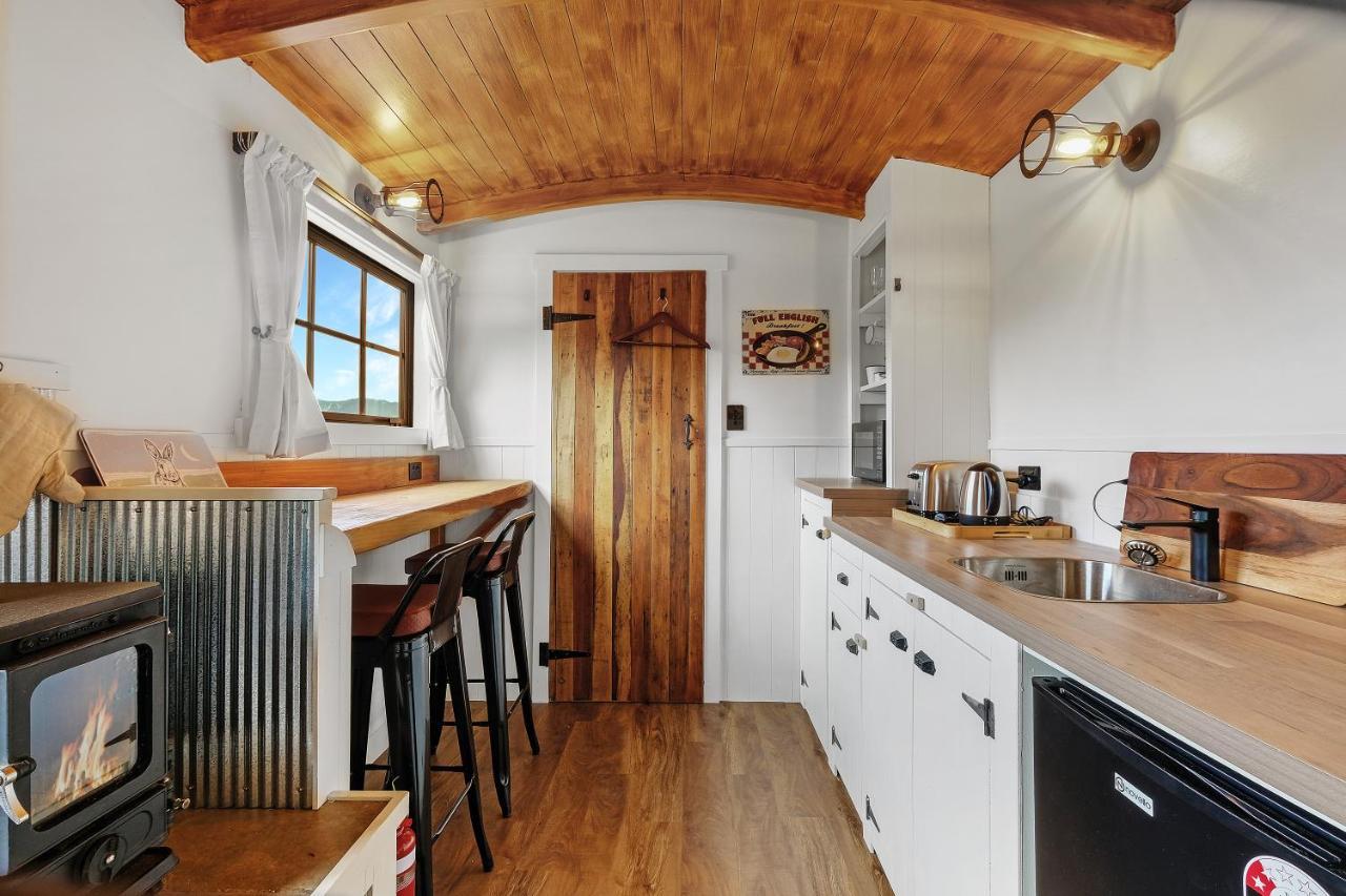 The Shepherds Hut - Boutique Retreat. Hanmer Springs Buitenkant foto