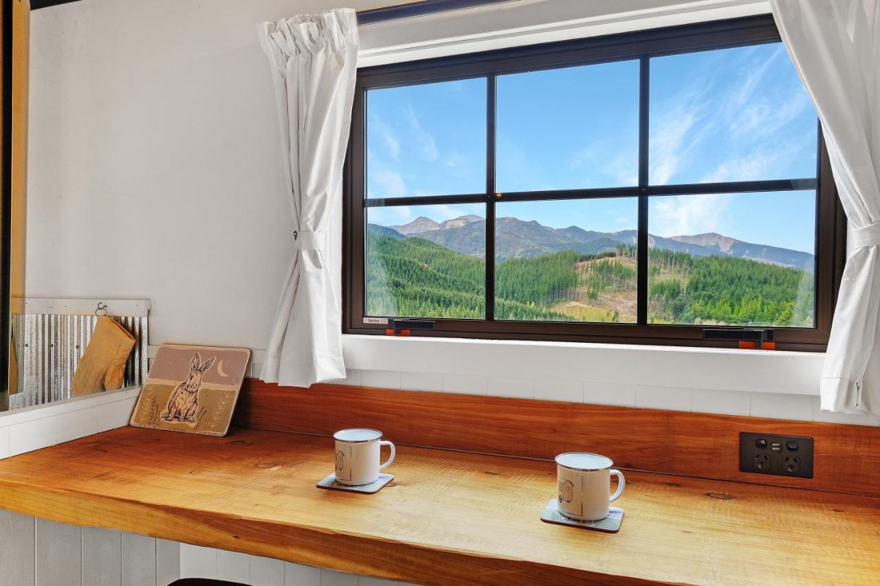 The Shepherds Hut - Boutique Retreat. Hanmer Springs Buitenkant foto